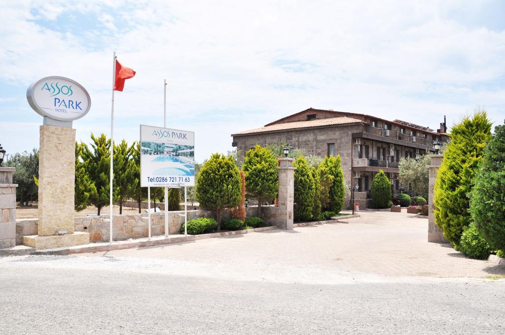 Assos Park Hotel Esterno foto