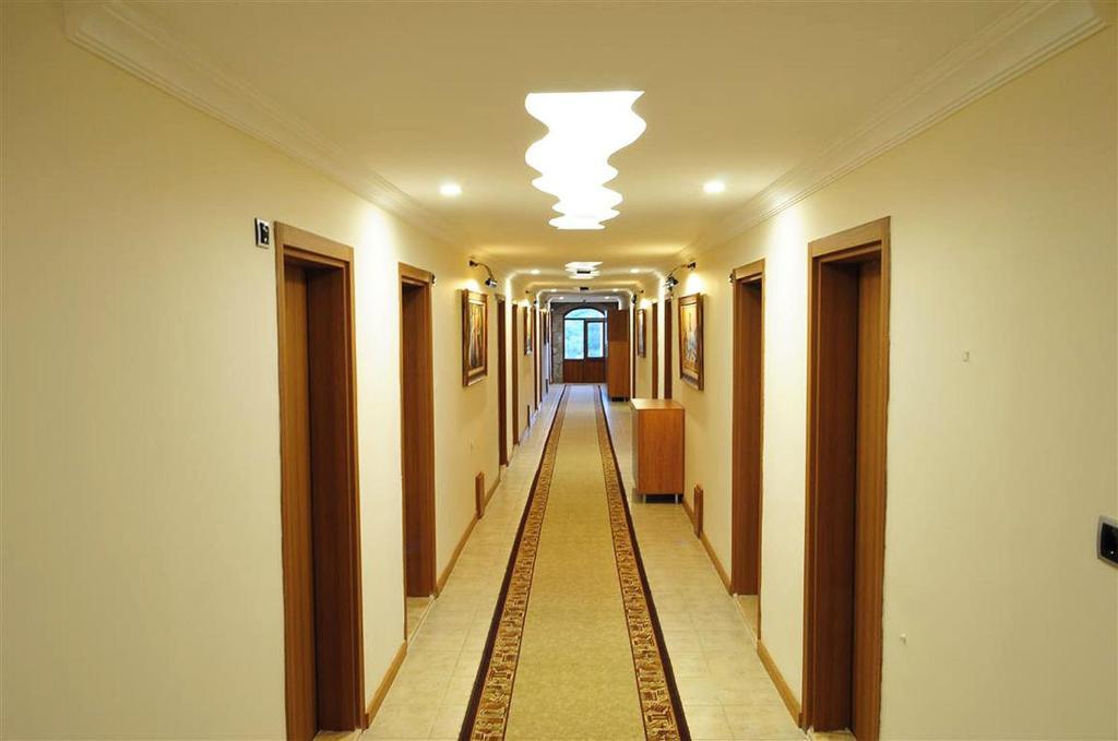 Assos Park Hotel Esterno foto